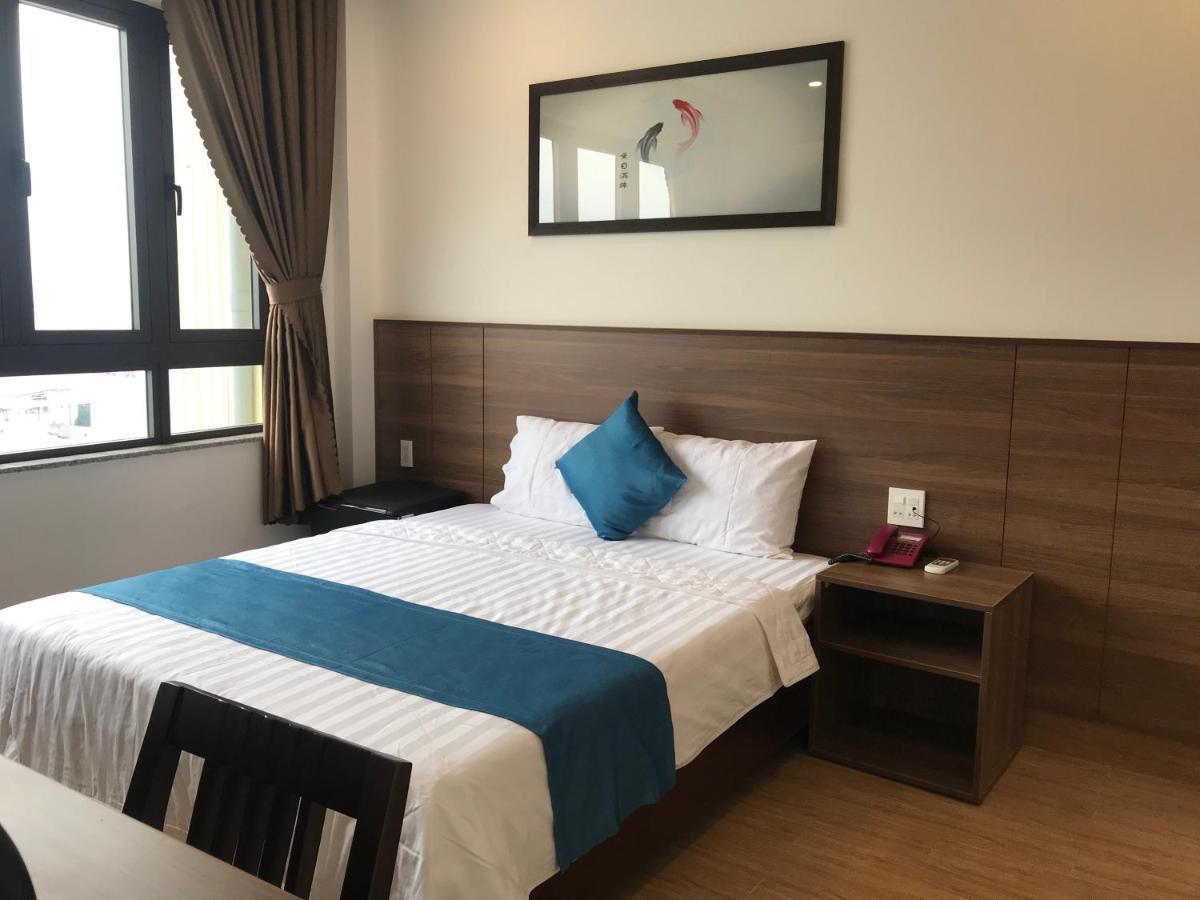 Hotel Hoang Hung Куинён Экстерьер фото