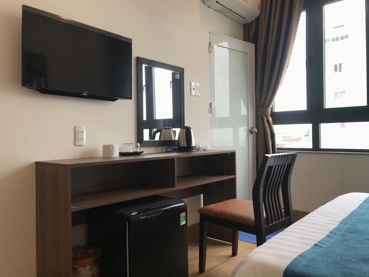 Hotel Hoang Hung Куинён Экстерьер фото